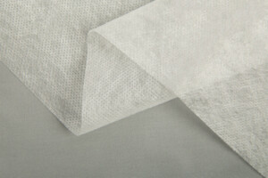 Нетканный материал (флизелин) "Гамма" неклеевой водорастворимый FB-020 для вышивания 35±5 г/кв.м 120 см белый