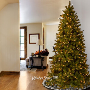 Искусственная елка с огоньками Бейберри 183 см, 450 теплых белых ламп, ЛИТАЯ + ПВХ (National Tree Company)