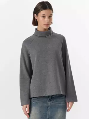 Джемпер женский серый