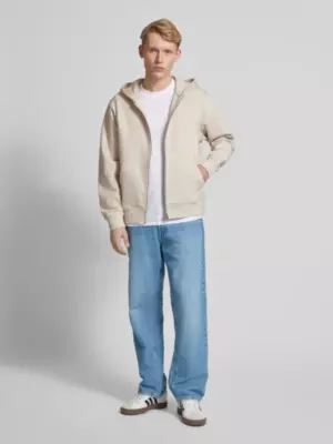Regular Fit Jeans im 5-Pocket-Design Modell 'EDDIE' in hellblau